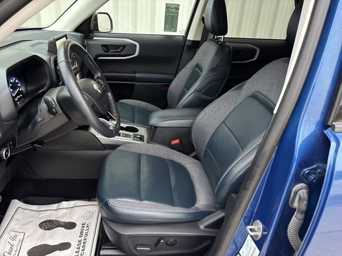 Used 2023 Ford Bronco Sport Outer Banks w/ Tech Package image 11