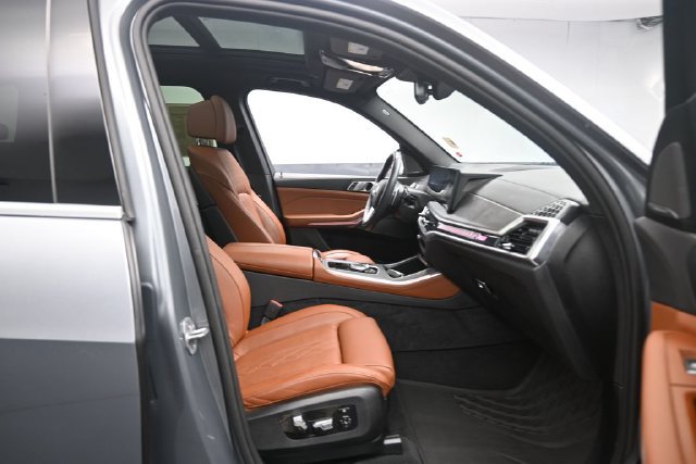Used 2026 BMW X5 xDrive40i w/ Climate Comfort Package AWD/4WD image 27