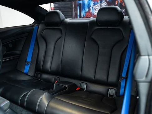 Used 2015 BMW M4 Coupe image 32