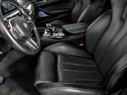 Used 2018 BMW M5 w/ Executive Package image 21
