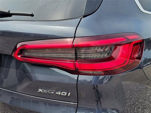 Used 2019 BMW X5 xDrive40i w/ Luxury Seating Package AWD/4WD image 21