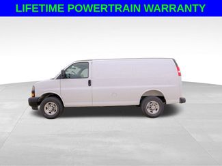 Used 2025 Chevrolet Express 2500 w/ Driver Convenience Package video 2