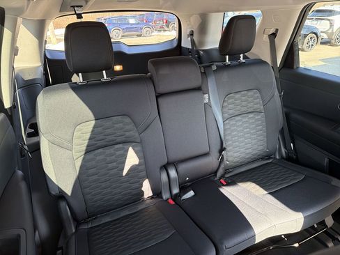 New 2026 Nissan Pathfinder SV image 16