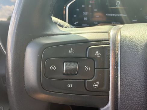 Used 2025 GMC Sierra 1500 SLT RWD image 21