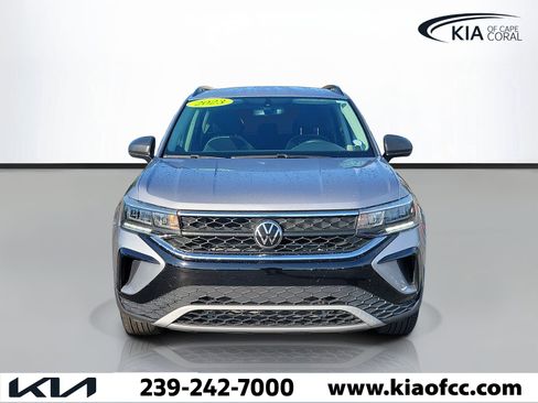 Used 2023 Volkswagen Taos S FWD image 2