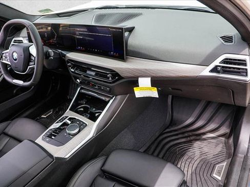 New 2026 BMW 330i xDrive Sedan w/ Premium Package AWD/4WD image 23