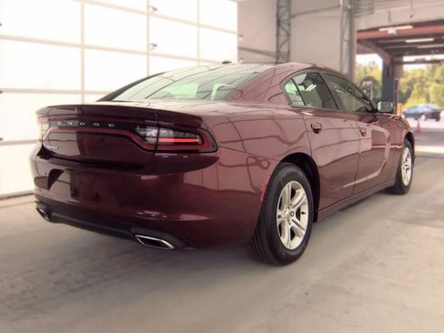Used 2020 Dodge Charger SXT w/ Leather Interior Group RWD image 5