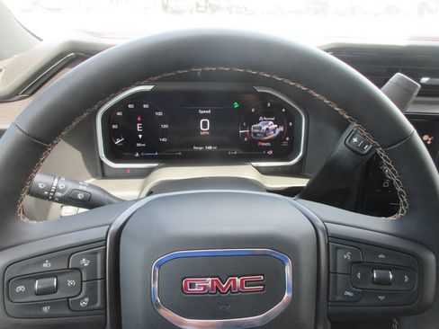 New 2026 GMC Sierra 2500 AT4 w/ AT4 Premium Plus Package AWD/4WD image 18