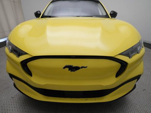 Used 2025 Ford Mustang Mach-E Premium AWD/4WD image 21