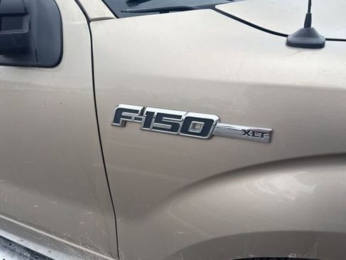 Used 2011 Ford F150 XLT w/ XLT Chrome Pkg image 14