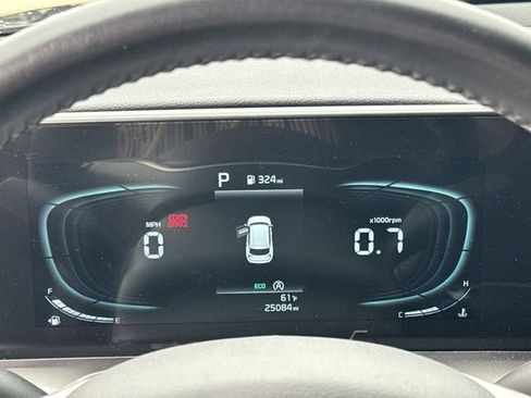 Certified 2025 Kia Telluride S image 19