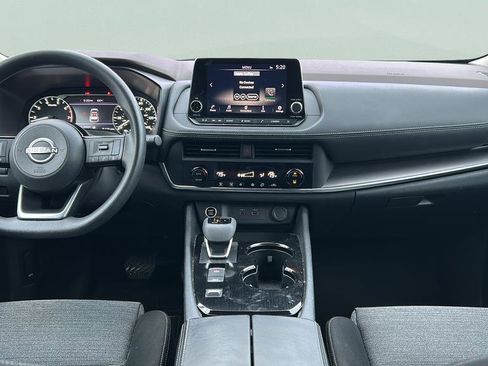 Used 2023 Nissan Rogue SV FWD image 19