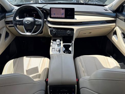 Used 2022 INFINITI QX60 Luxe w/ Performance Audio Package FWD image 9