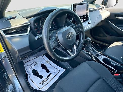 Used 2020 Toyota Corolla SE FWD image 9