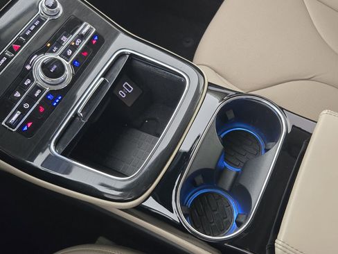 Used 2023 Lincoln Nautilus Reserve w/ Equipment Group 201A image 20