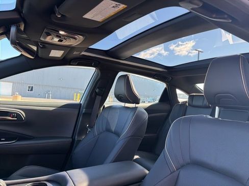 Used 2025 Toyota Crown Nightshade image 27