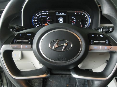 Used 2023 Hyundai Tucson SEL image 11