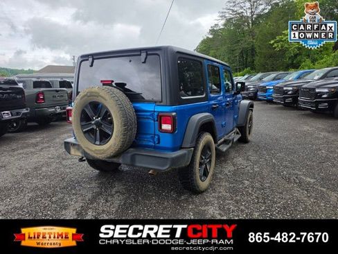 Used 2023 Jeep Wrangler Unlimited Sport AWD/4WD image 5