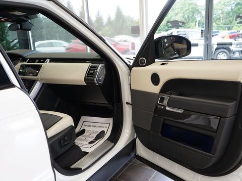 Used 2019 Land Rover Range Rover Sport HST AWD/4WD image 52