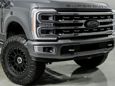 Used 2024 Ford F250 Platinum w/ Tremor Off-Road Package AWD/4WD image 2