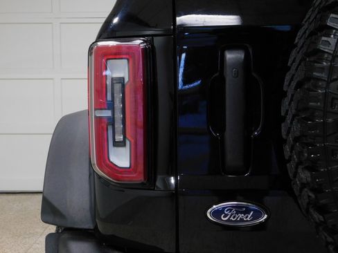 Used 2024 Ford Bronco Wildtrak image 82