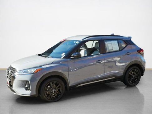 Certified 2024 Nissan Kicks SR w/ SR Premium Package image 7