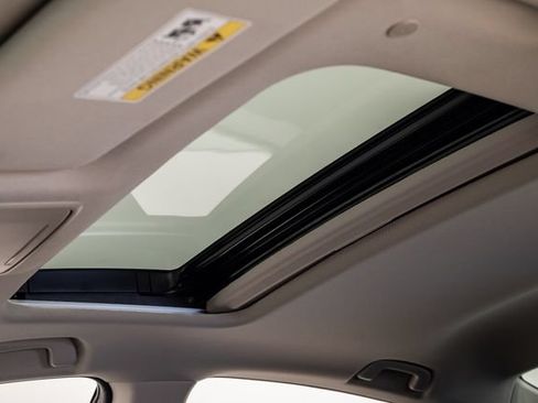 Used 2024 Honda Accord EX image 9