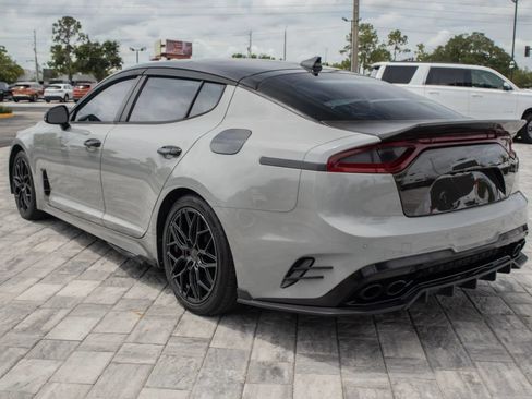 Used 2018 Kia Stinger GT1 AWD/4WD image 5