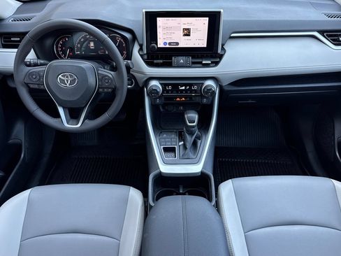 Certified 2025 Toyota RAV4 XLE Premium AWD/4WD image 5