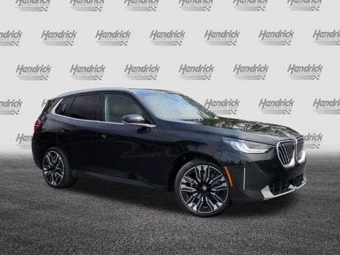 Certified 2026 BMW X3 xDrive30 w/ Premium Package AWD/4WD image 2