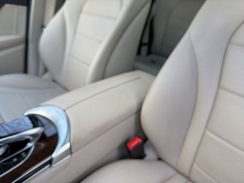 Used 2016 Mercedes-Benz GLC 300 4MATIC image 18