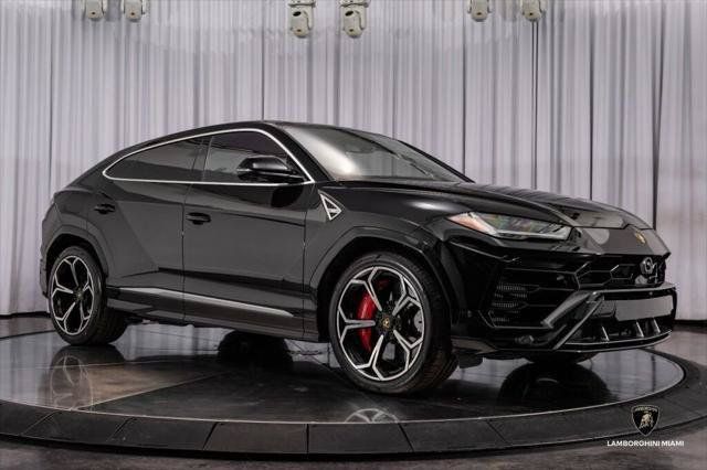 Used 2021 Lamborghini Urus AWD/4WD image 18