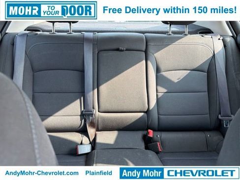 Used 2017 Chevrolet Cruze LT FWD image 25
