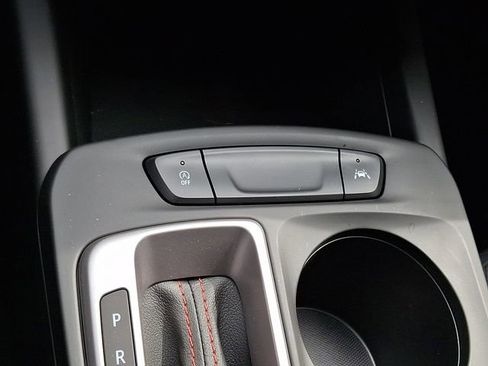 Certified 2025 Chevrolet Trax RS w/ Driver Confidence Package image 23