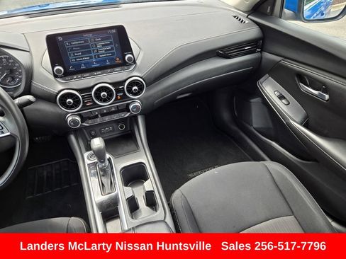 Used 2024 Nissan Sentra SV FWD image 16