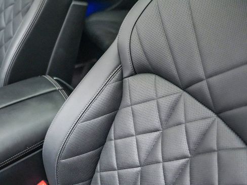 Certified 2024 BMW X7 xDrive40i w/ Premium Package image 26