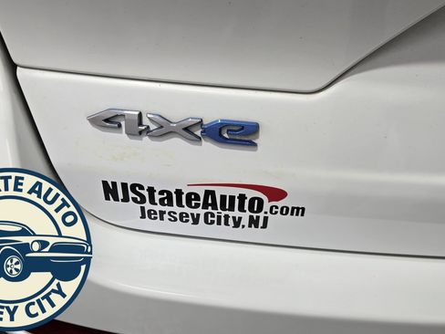 Used 2022 Jeep Grand Cherokee Limited 4xe image 31