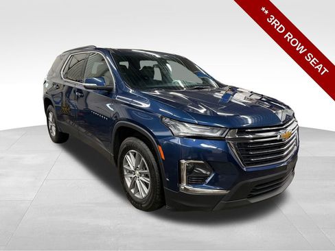 Used 2022 Chevrolet Traverse LT image 9