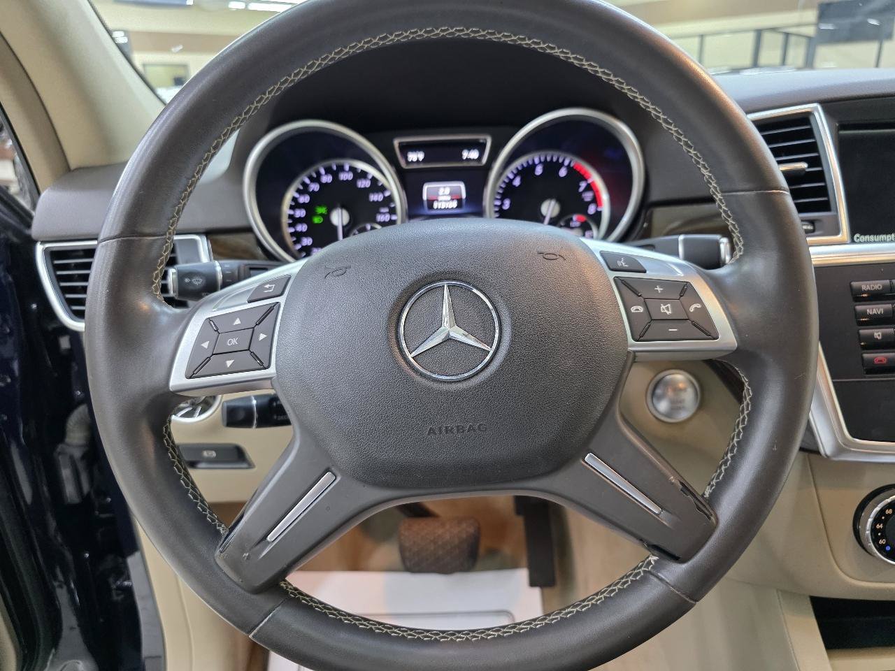 Used 2015 Mercedes-Benz ML 350 2WD w/ Premium 1 Package image 30
