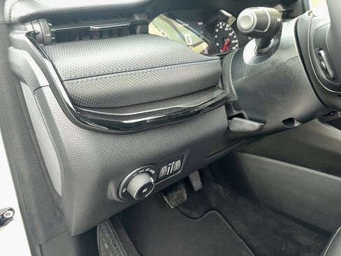 New 2026 Jeep Compass Limited image 19