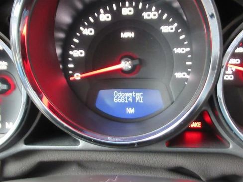 Used 2011 Cadillac CTS Premium image 32