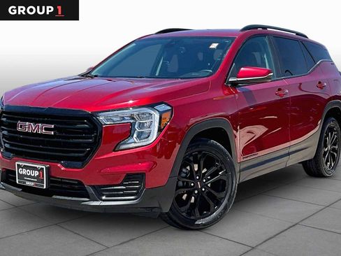 Used 2022 GMC Terrain SLE w/ Driver Convenience Package FWD image 1