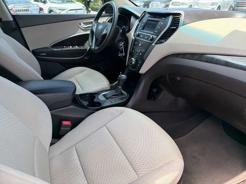 Used 2018 Hyundai Santa Fe Sport FWD image 40