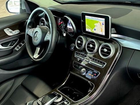 Used 2015 Mercedes-Benz C 300 Sedan image 32