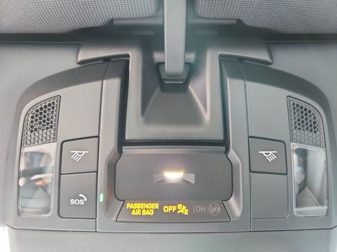 Certified 2025 Porsche 911 Carrera image 37