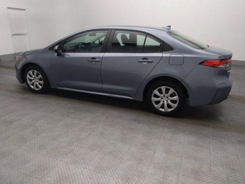 Used 2023 Toyota Corolla LE image 3