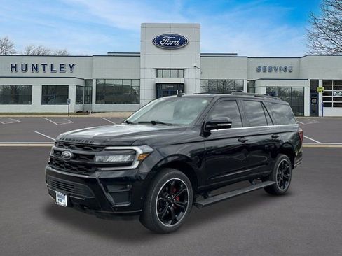 Used 2022 Ford Expedition Limited AWD/4WD image 1