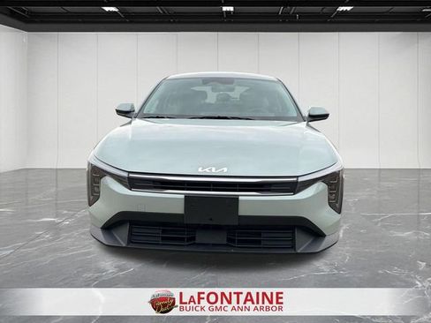 Used 2025 Kia K4 LXS image 3