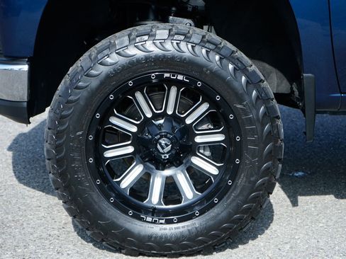 Used 2019 Chevrolet Silverado 1500 LTZ w/ LTZ Plus Package AWD/4WD image 44