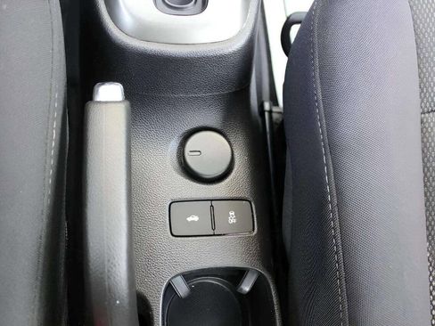 Used 2014 Chevrolet Sonic LT image 8